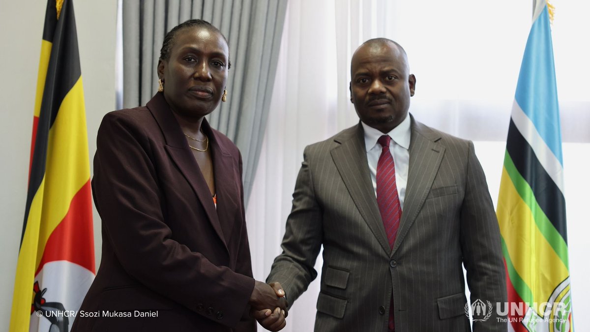 UNHCRuganda's tweet photo. Ms. Margaret Atieno presented her credentials to Hon. Haruna Kyeyune Kasolo, Minister of State for Foreign Affairs in charge of Regional Cooperation, formally assuming her role as @UNHCRuganda Country Representative in Uganda🇺🇬.
@UNinUganda @GovUganda @HonKyeyune @AtienoAMargaret https://t.co/nzqfBrKscP