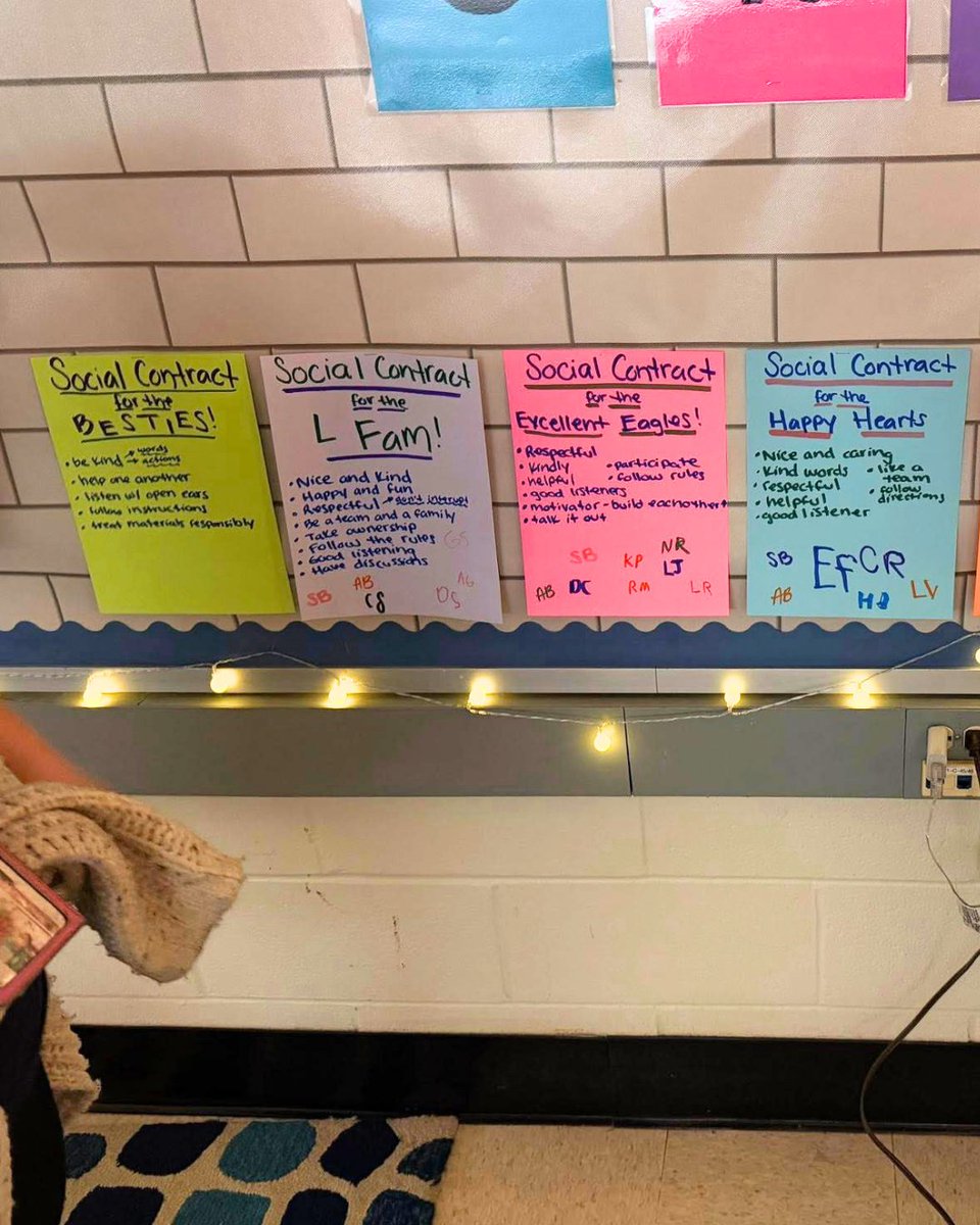 iheartckh's tweet photo. Have a CKH Social Contract in your classroom? We’d love to see it! Tag us or share a photo in the comments. 👇

CKH Social Contracts in your classrooms... 
There’s no one-size-fits-all social contract. Each one reflects the unique voices, values and needs of the students and educators who created it.

Swipe through to see how educators are bringing their Social Contracts to life, and let these examples inspire your own classroom conversations.

#CapturingKidsHearts #CKH #CKHSocialContract #ClassroomCulture #StudentVoice #ConnectedClassrooms