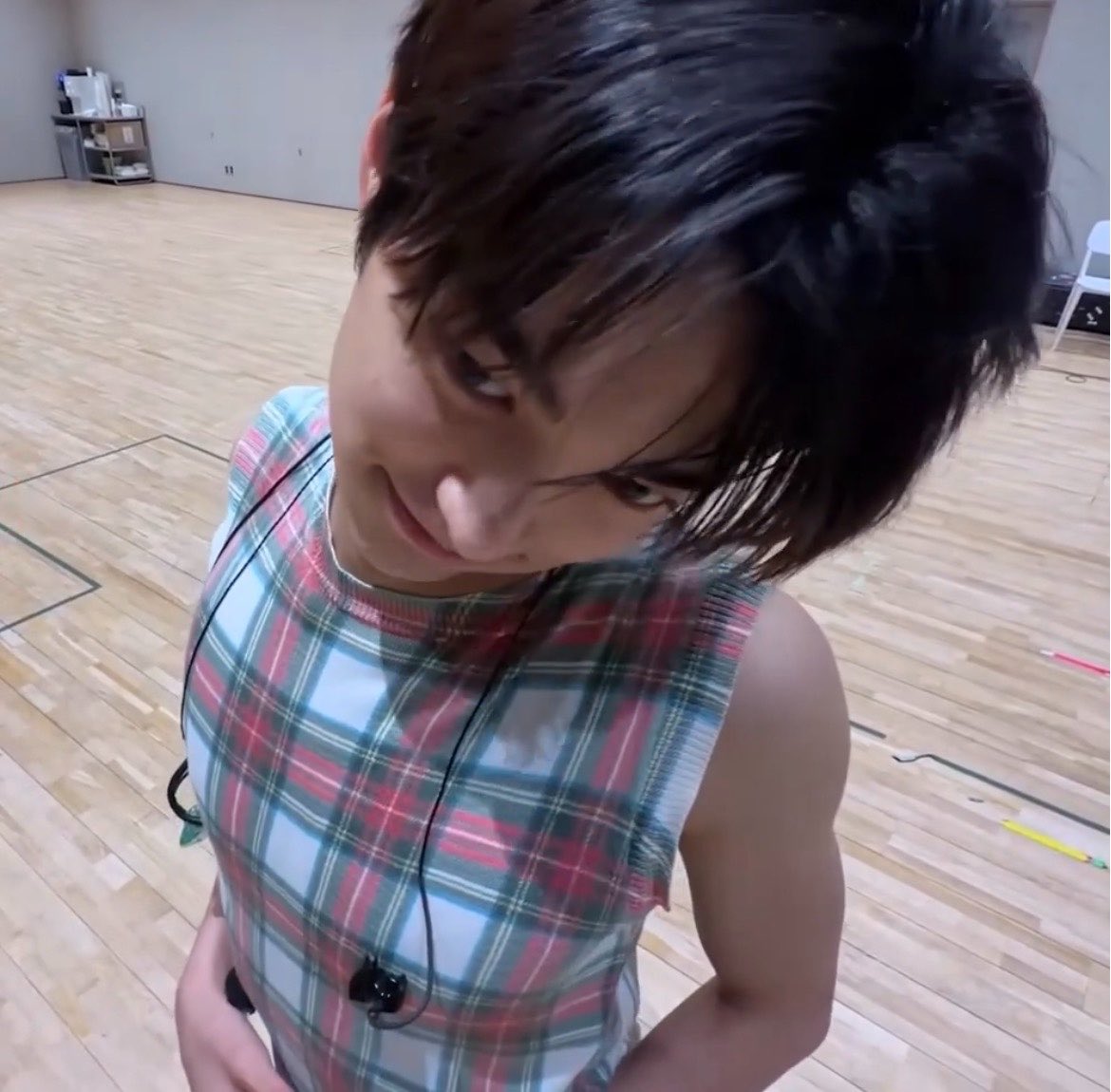 headcoer's tweet photo. his natural aegyo is so f*cking refreshing https://t.co/Kwv2JDK9DW