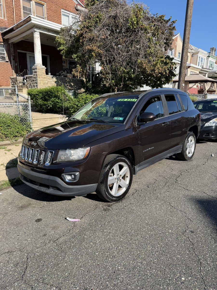 flip8st__'s tweet photo. 🚙 2015 Jeep Compass. 77,000 miles. Rebuilt Title. Sunroof. Back-up Camera. Fully Inspected. https://t.co/qboSyWCScj