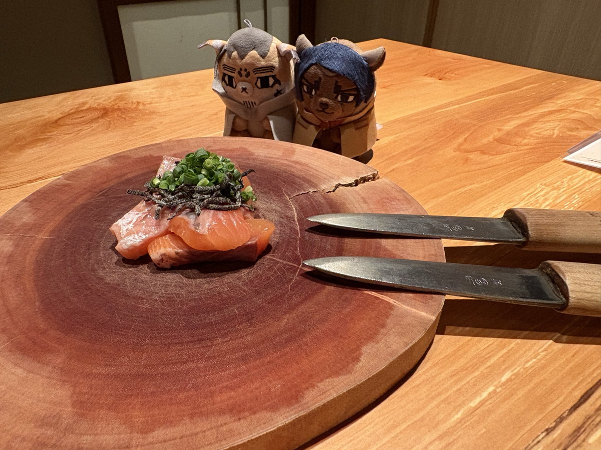 mochikin100's tweet photo. アイヌ料理を堪能した…！！チタタㇷ゚した……！！！うおお！！！！
#フォゼ尾といっしょ #フォゼ之進といっしょ https://t.co/NEh5v6Jpq7