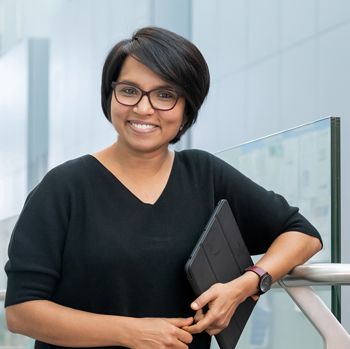 Dev_journal's tweet photo. An(other) interview with Rashmi Priya  

Read our second interview with @_Priya_R, a Guest Editor for our special issue #DevSIextracellular, discussing the importance of interdisciplinary research in #DevBio and her experience curating the special issue. 

https://t.co/XKyq7xvVwy https://t.co/VtAKNHN7Xy