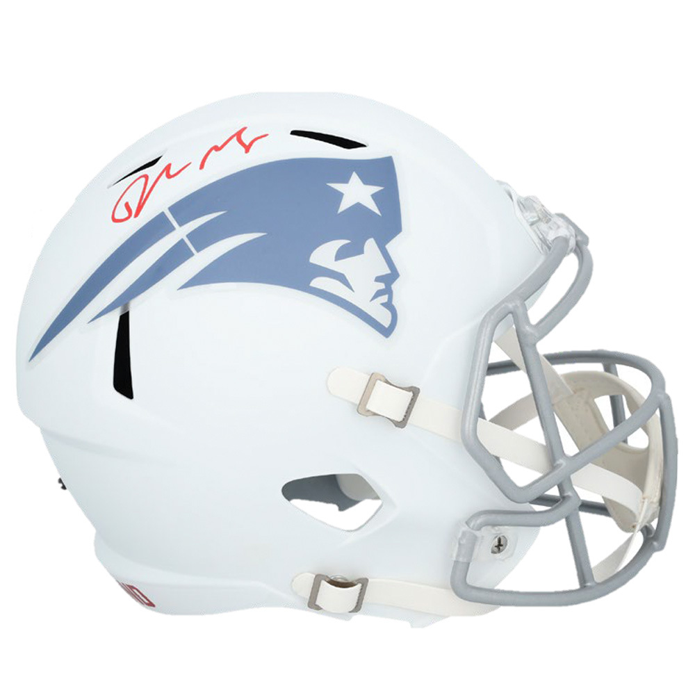 FanaticsJapan's tweet photo. Under Wraps 2026 NFL Replica Helmets Vol.1🏈
NFL公式直筆サイン入りレプリカヘルメットミステリーBOXが発売中！

あの現役スターやレジェンド選手の直筆サイン入りレプリカヘルメットが1個ランダムで封入されています。