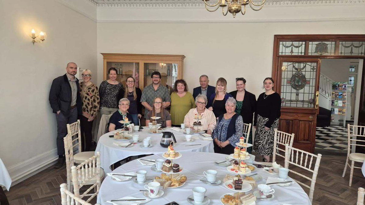 mscymru's tweet photo. 📢 A big thank you to Lindsay Whittle, Niamh Salkeld - Plaid Cymru and Delyth Jewell AS/MS, Senedd Members, for visiting our Breathing Space project &amp; meeting members of our Heads of the Valleys peer support group. https://t.co/k4VsKlqRMV