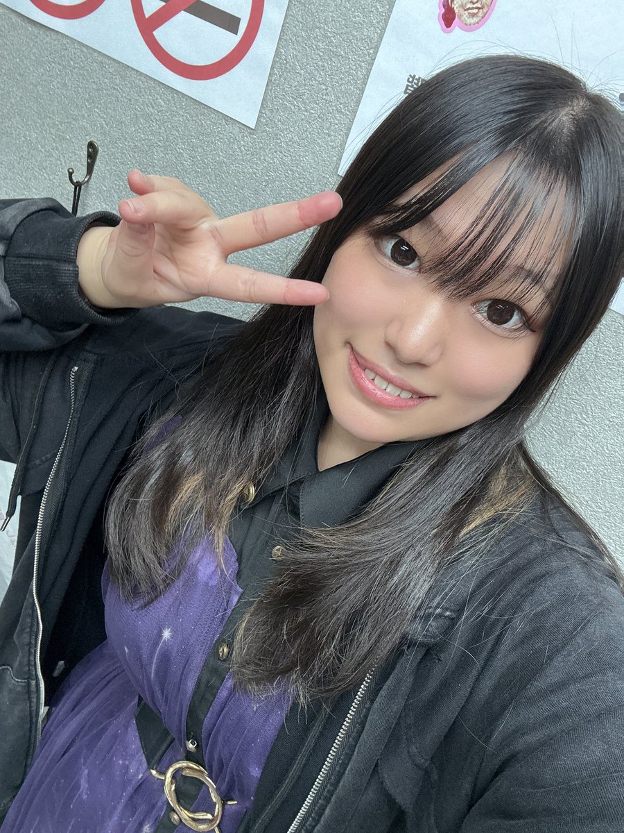 uwfcaptured's tweet photo. 赤羽PSJゲスト鈴木楓p、佐伯菜子p、紫月美朝p
最高打点が1000-2000ではお話にならないです。完全にやらかした放銃が無いだけに③④③はやってないなあ。 https://t.co/dOl9o9wUSB