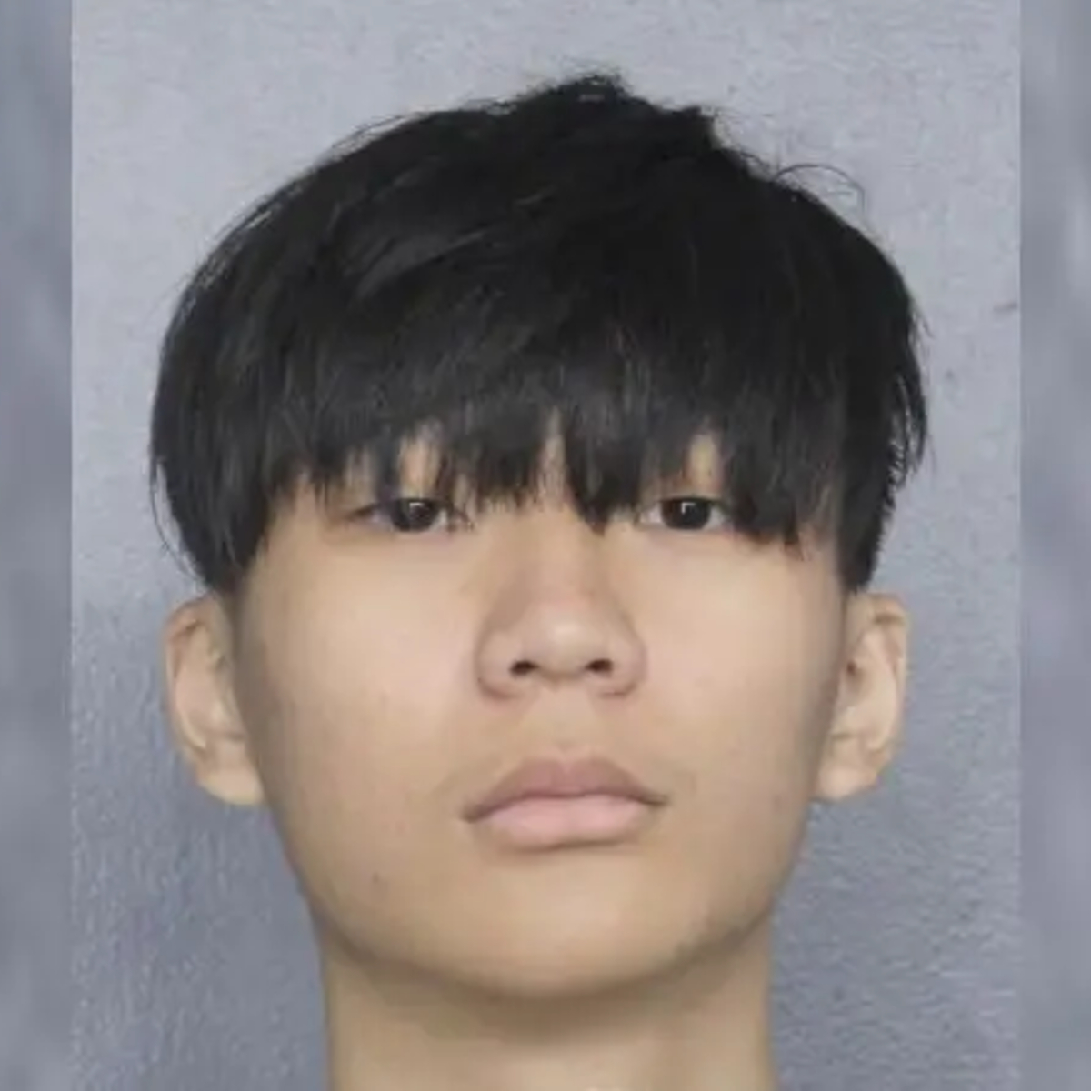 Dexerto's tweet photo. A 22-year-old has pleaded guilty to stealing $245M in Bitcoin after recruiting his crew through online games

They spent the money on supercars, private jets, mansions, and even $569K in a single night at a club https://t.co/QIi5jw7Fa5