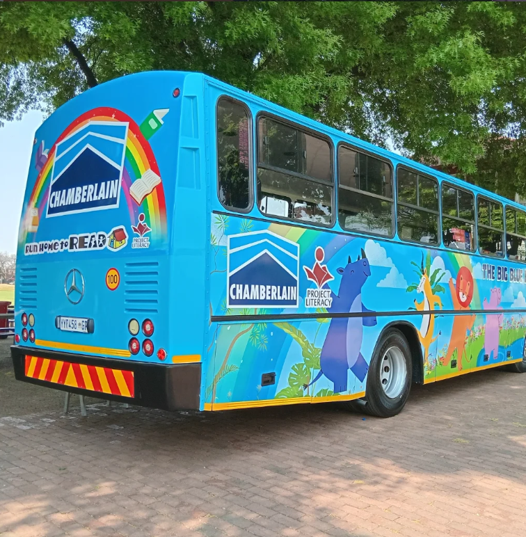 forgoodSA's tweet photo. Project Literacy began as a grassroots project in 1973 and now delivers literacy programmes nationally. What changes when literacy support reaches a whole family-not only one learner?

Thats where project literacy comes in,find out more about their work on https://t.co/1hS5PyRwav https://t.co/PCIBSjJSEx
