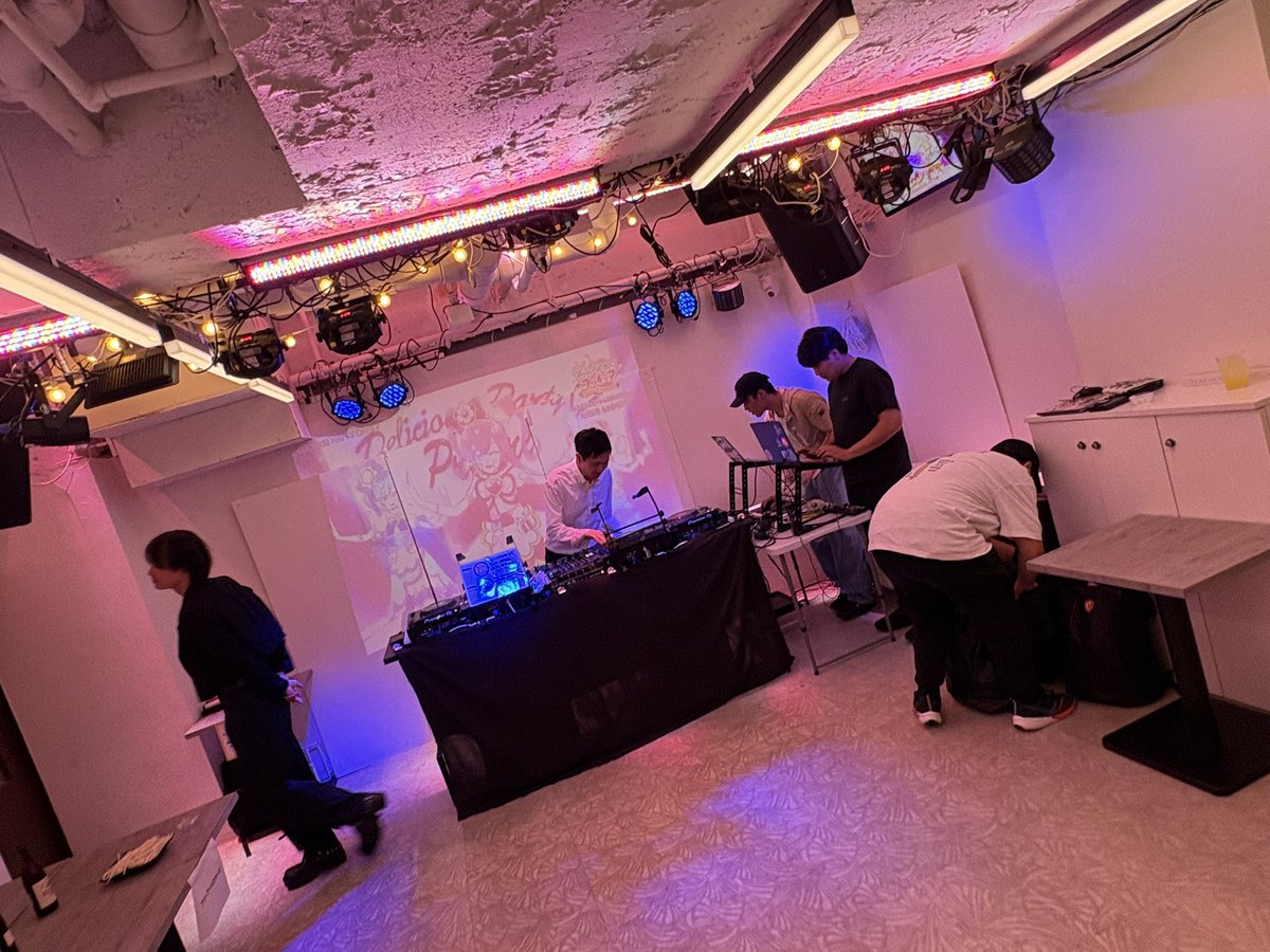 Fukata_2sute's tweet photo. 9月 前半回始まりました！！🥳🥳
今月も最高の時間にするぞー！！！
 #御徒町JU https://t.co/MjOEwrZSE5