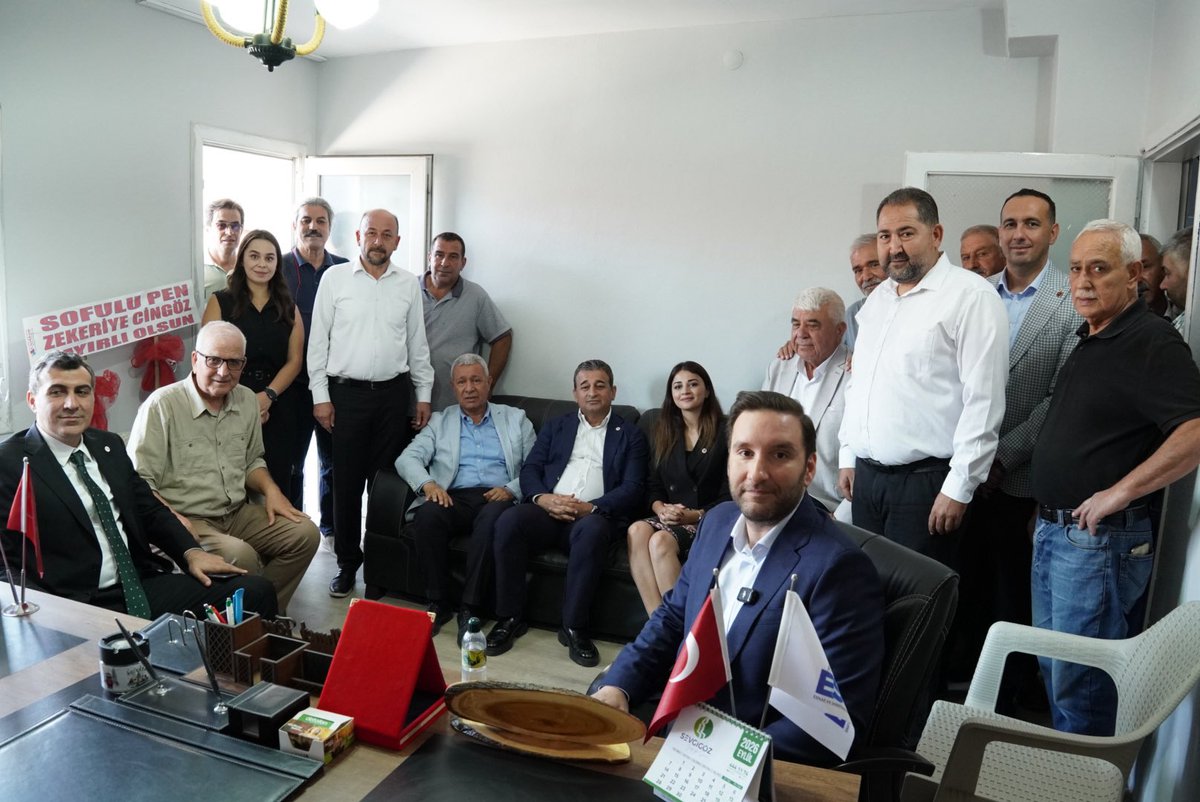 eczburhan's tweet photo. Adana Aladağ İlçe Başkanlığımızın açılışını, milletvekillerimizle, örgütümüzle, hemşehrilerimizle gerçekleştirdik. Adana’mıza, YENİ Partimize hayırlı, uğurlu olsun. https://t.co/g2K8wx80di
