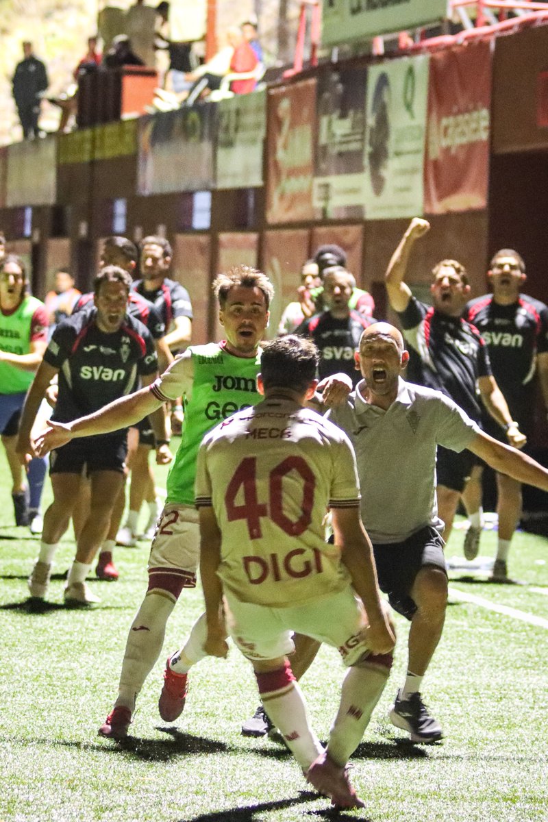 realmurciacfsad's tweet photo. 😃 ¡Buenos días murcianistas! 

✅ A por el siguiente objetivo. https://t.co/F1KOdpK8bX