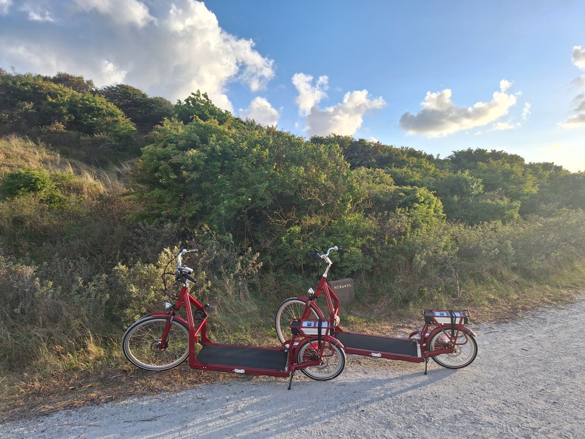 HavefunEvents's tweet photo. 🚲😂 Klaar voor iets anders? Stap op de loopbandfiets van Have Fun Events!
Een unieke én hilarische manier om de Bollenstreek te ontdekken. https://t.co/h64EXERgMz! 🌷☀️

#HaveFunEvents #Loopbandfiets #Bollenstreek #DagjeUit https://t.co/ogsMAkf7fA