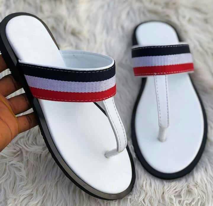Official_Idreez's tweet photo. Sleek Pam-slippers 🥰

🏷️₦15,000

Please repost and patronize if these pictures appear on your TL 🙏 

Location: Ibadan 

Nationwide Delivery 🚚 https://t.co/RolcQ40Q9E