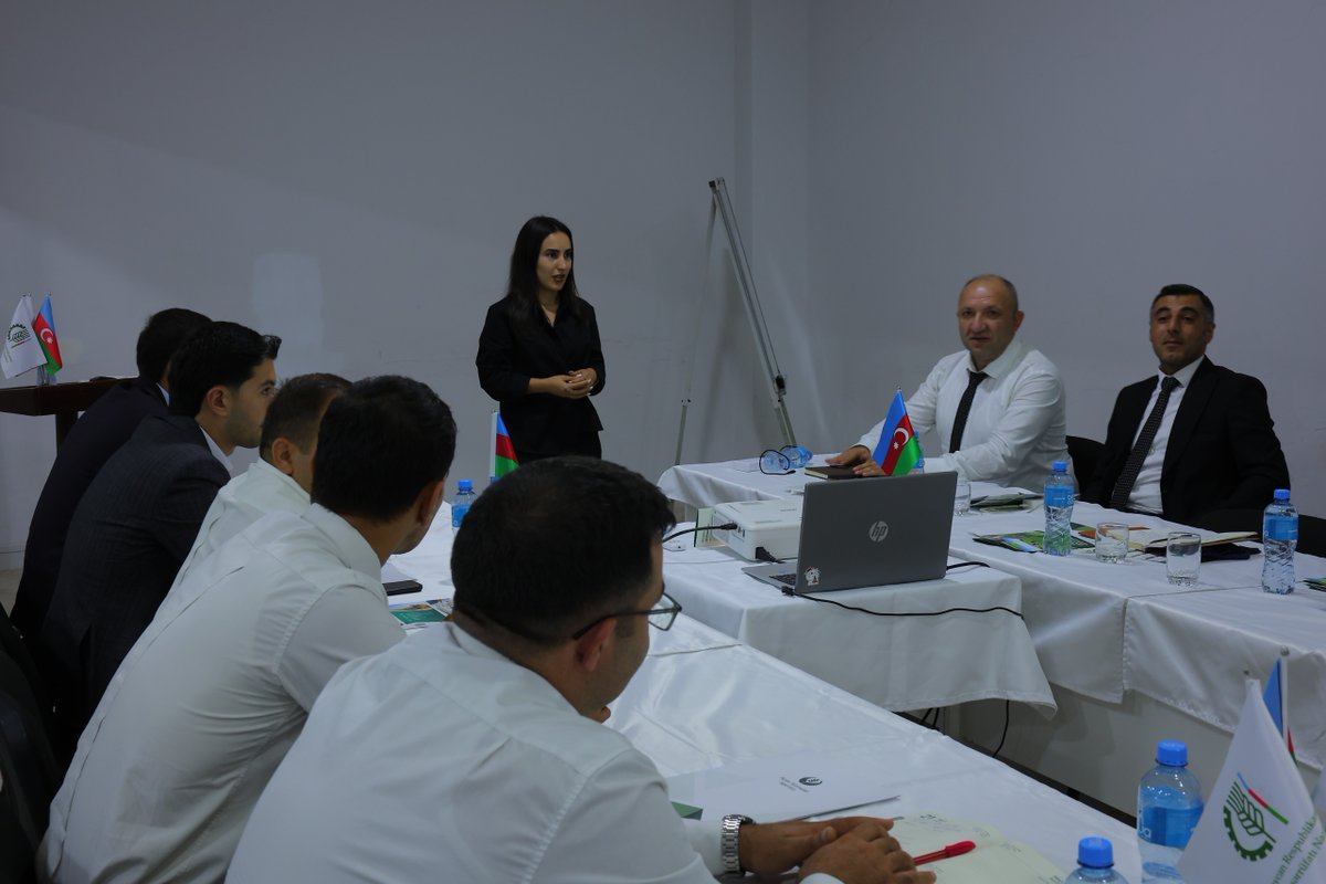 FAOAzerbaijan's tweet photo. FAO Azerbaijan supports farmers with practical skills for sustainable agriculture.
In partnership with the Agricultural Training Centre, trainings in #Neftchala, #Lankaran, #Astara & #Salyan covered aquaculture, crop production, dairy, beekeeping, tea & animal health. https://t.co/SXLtsoh6vv