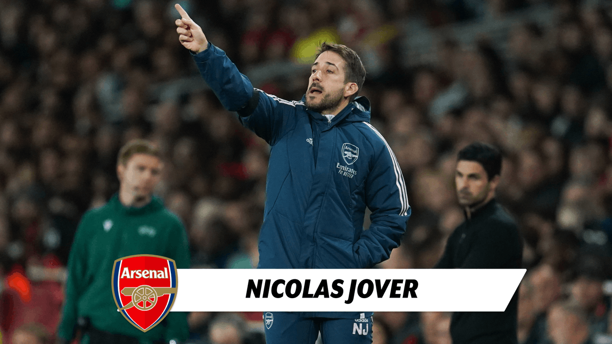 Iamkolotayo's tweet photo. 10 goals this season… and ZERO from a set piece? 😭

We used to make set pieces a weapon. Now we can’t even remember what they look like.

This is NOT our identity.

At this point, when are we chanting #JOVEROUT? 😂

What happened to the set-piece manager? 
And he is getting paid weekly also.