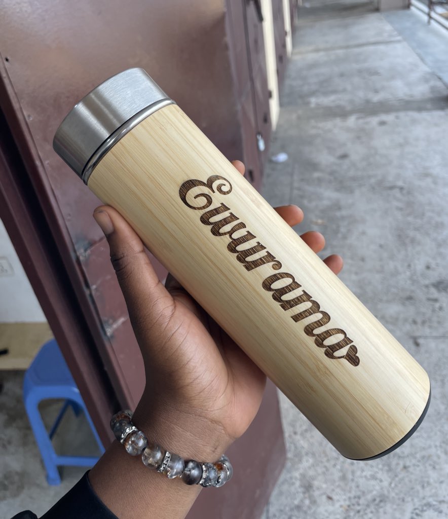 Teemah433's tweet photo. Customized Bamboo flasks available 

200 cedis

Kindly RT and Dm to place an order
Call/Whatsapp: 0543556720 https://t.co/l0QLxDBbwm