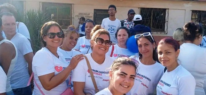 MTSS_CUBA's tweet photo. Aniversario 26 del Programa Trabajadores Sociales.
Su trabajo es esencial para construir una sociedad más justa e inclusiva. Gracias por su trabajo arduo y dedicación, su compromiso, por marcar la diferencia, por luchar por los derechos de todos.
Muchas felicidades!!!
#MtssCuba https://t.co/JD8IRRxAe0