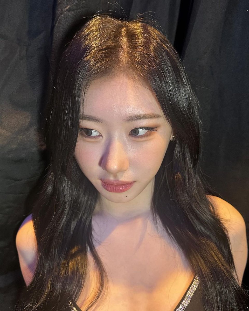 m_fahmi_r's tweet photo. 😻😻

#ITZY #MIDZY
#CHAERYEONG #채령 https://t.co/DeT0DEzgTT