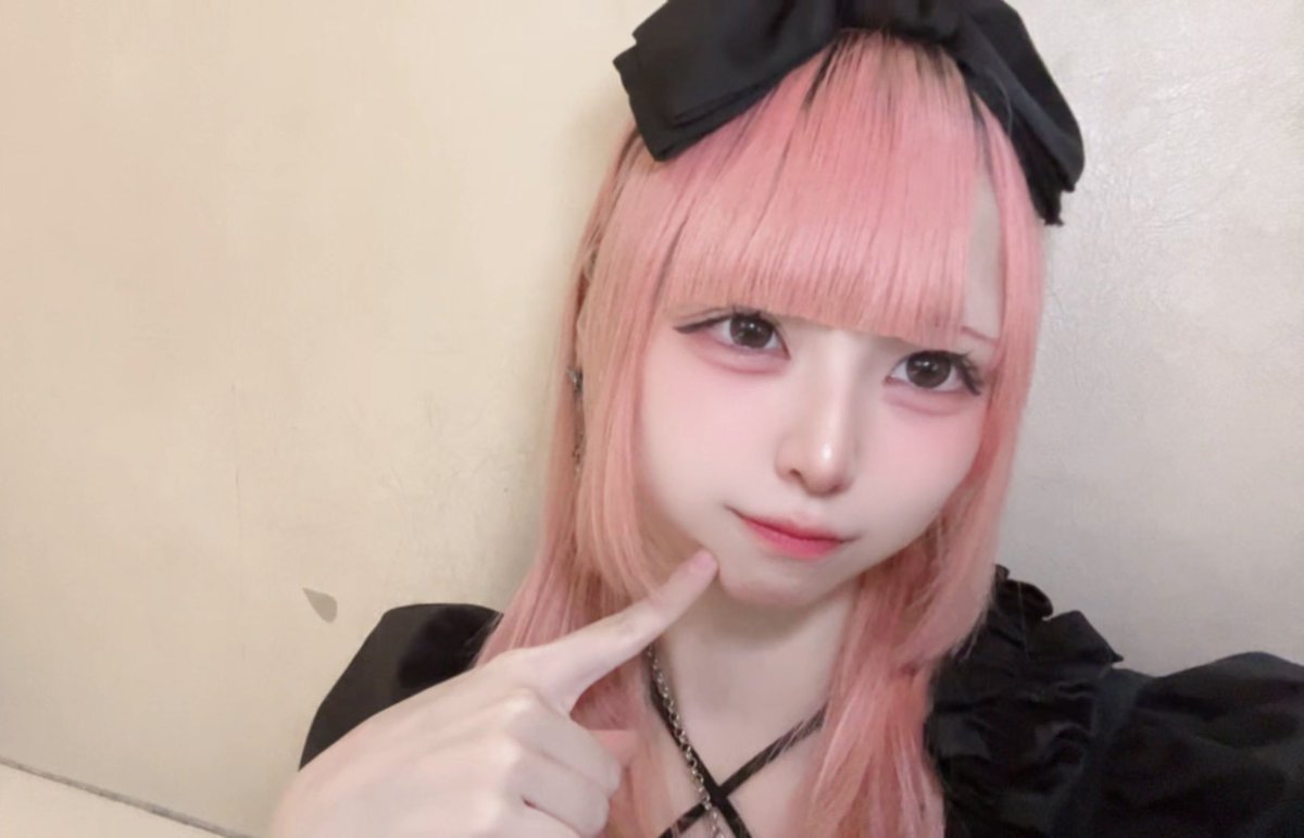 BH_myon's tweet photo. 出勤しました！
22時までいます！
@andlove_akb https://t.co/Zi7uYobFNE