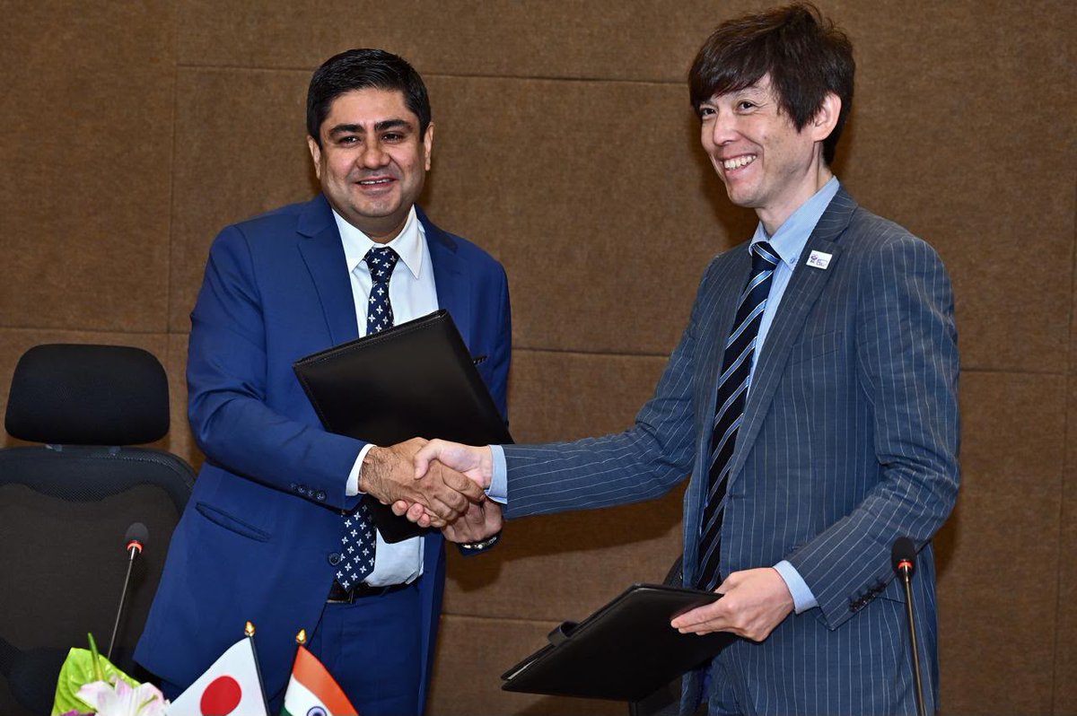 PuneetKaura2104's tweet photo. A landmark moment for Samtel Avionics and India. 🇮🇳🇯🇵

Samtel has signed an MoU with Japan’s BULL Co., Ltd. to explore combining passive Post-Mission Disposal (PMD) with Active Space Debris Removal Vehicles (DRV) thereby addressing space debris from both ends: preventing new debris and tackling debris already in orbit.

This is a distinctive India-Japan private-sector collaboration in Space Sustainability, and a significant step in putting India on the global space-sustainability map.

For Samtel, it is also a full circle moment. Our journey began over 50 years ago, and our early display business grew through Japanese collaboration, including with Mitsubishi Electric. Today, we are once again partnering with Japan; this time to address one of the defining challenges of the future of space.

Proud to be taking this step for India.

@narendramodi @PMOIndia @isro @INSPACeIND @NSIL_India @JAXA_en @BULL20221107 @SamtelAvionics