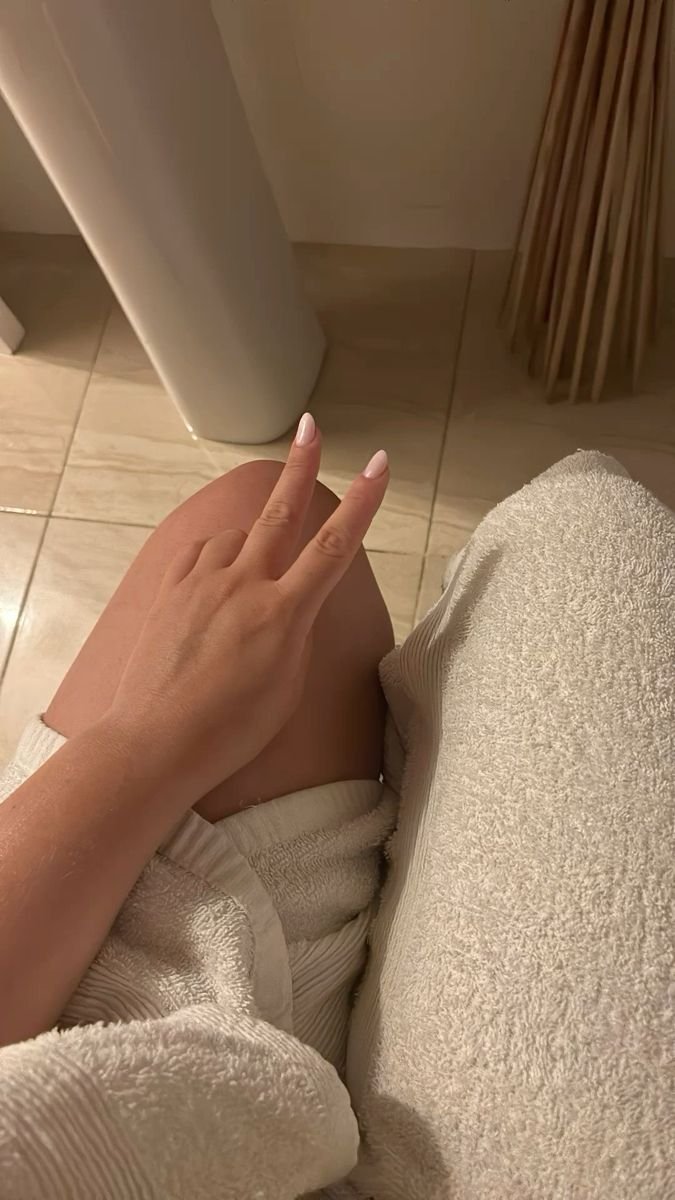 itssheethal's tweet photo. Bathinggg wanna come over....🚿🫧🤭 https://t.co/NDo5S4TM37