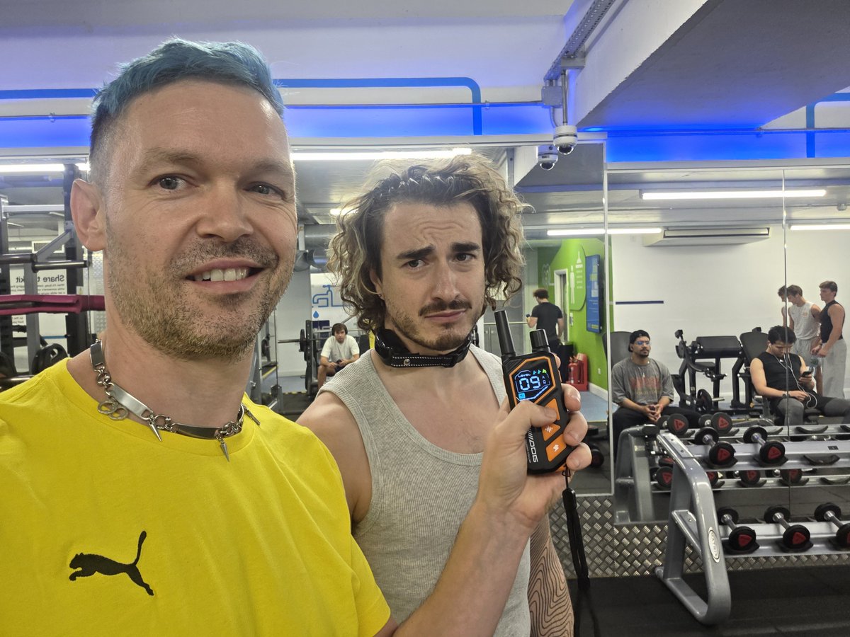 AlphaSteveFD's tweet photo. Who want to work out like my pet

#alpha #dominance #findom #footfetısh #footdom #himbo #finsub #finslave #cashpig #puppytraining #worship https://t.co/1R1a9gyrgy