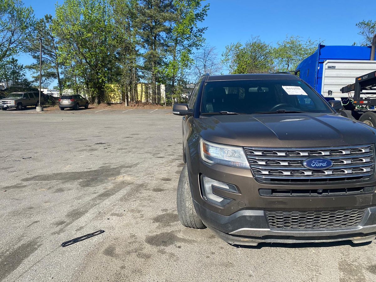 BronwynMacbc's tweet photo. Direct to Lagos from Maryland. We offer U. S. shipping and trucking via Grimaldi, Sallaum, and containers. RoRo: $1, 285. Freeport, TX: $1, 385. Affordable port trucking available. Pay in Naira; FX rates may change. Dealer services only. https://t.co/5jjffjqlkh