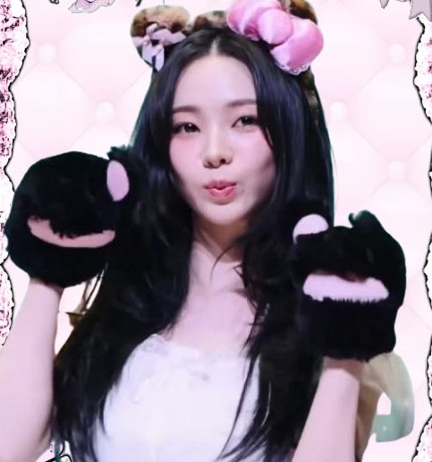 aeriminerva's tweet photo. 𓊆ྀི 𓈒 ݁ ⠀ #moothunt day 7 ! ♡ .𓏼༷˚̣
⠀⠀⠀ ⠀ ⠀nene - 𓈒 ݁18 𓈒 her ྀིྀི 𓈒 ݁
⠀ ⠀ ⠀ 𓊆ྀི❤︎𓊇ྀི multi fandom . .
⠀⊹ ࣪ ˖ mafaki oshi 𓈒duckgongz biased
⟶ twts : #kpoptwt #bsttwt #stantwt #ivetwt #h2htwt #pjsktwt #zzztwt #ymmttwt #ladstwt #hptwt #jiraitwt https://t.co/tAKgd9w6Q3