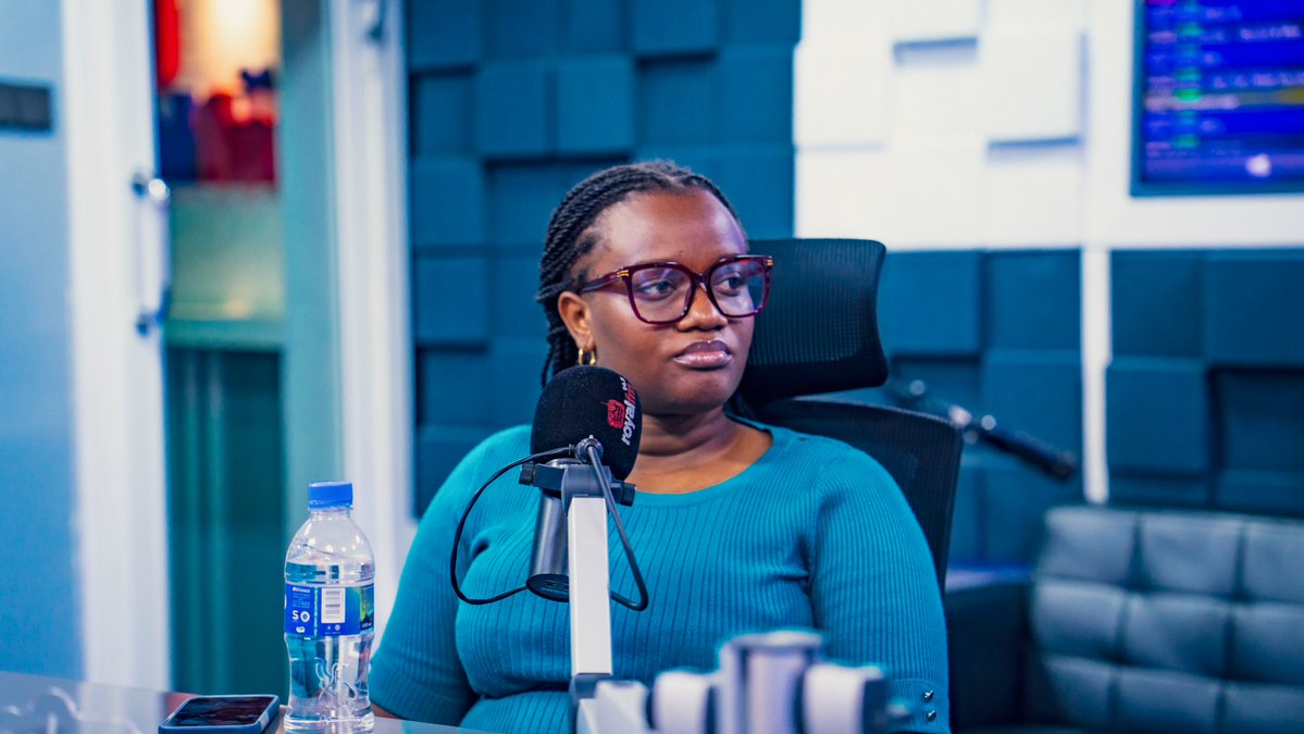 RoyalFMRwanda's tweet photo. A big thank you to Uwizeyimana Josiane, Samira Isimbi, &amp; Berabose for joining Sandy Wase on #ZeFrequency today! 🎙️

Thank you for an impactful discussion on changing mindsets &amp; building a violence-free society with @Rwandafeminist! 💜 #RoyalFM https://t.co/J6EY0pJKcX