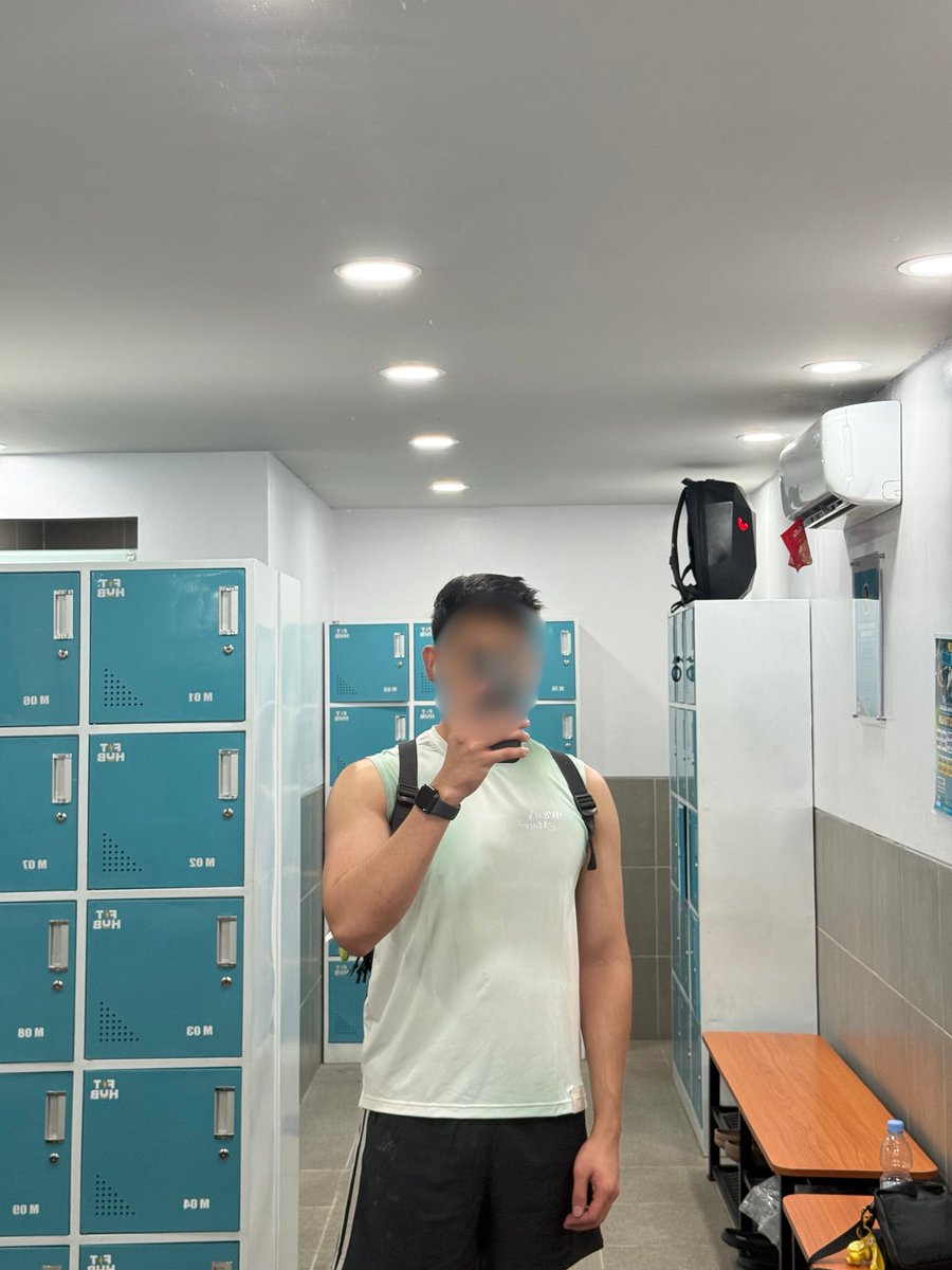 allostrx's tweet photo. umm hi? been a while👋🏻 https://t.co/PqYHlUzlcw