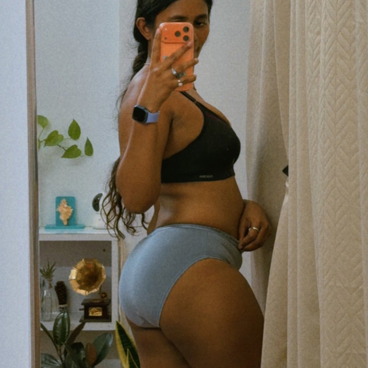 NityaTamilgui7's tweet photo. Mood aah 💋💦 https://t.co/EjoPUxdxo3