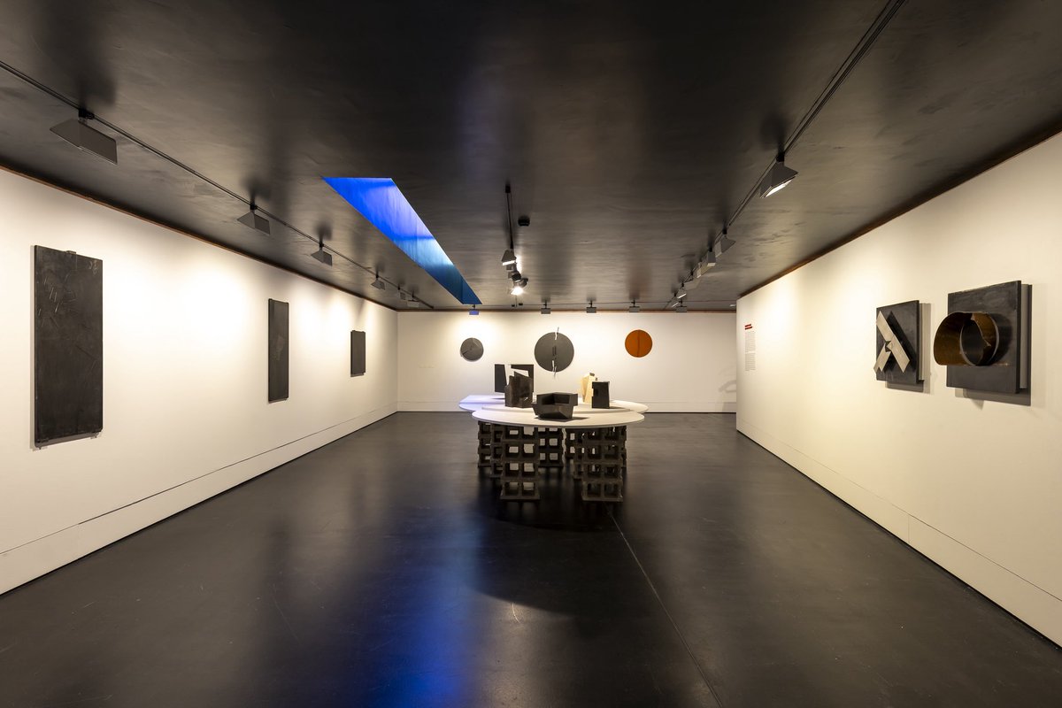 MuseoOteiza's tweet photo. 🔗 Basterretxea – Oteiza. El problema del espacio. Espazioaren arazoa

📣 La exposición amplía sus fechas y podrá visitarse hasta el 25 de octubre de 2026.

✨ La exposición que explora la relación artística y vital entre Néstor Basterretxea y Jorge Oteiza. https://t.co/PE2a1MrrUd
