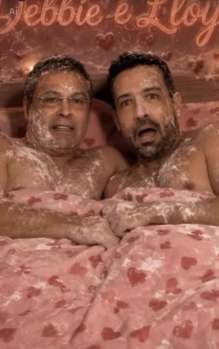 GodinhoKatia's tweet photo. @TumultoBR Eles tentam ser ridiculos mas conseguem ser pior. Depois o Rachadinha fake vai pedir desculpas publicamente. https://t.co/v0NjNFyYLO