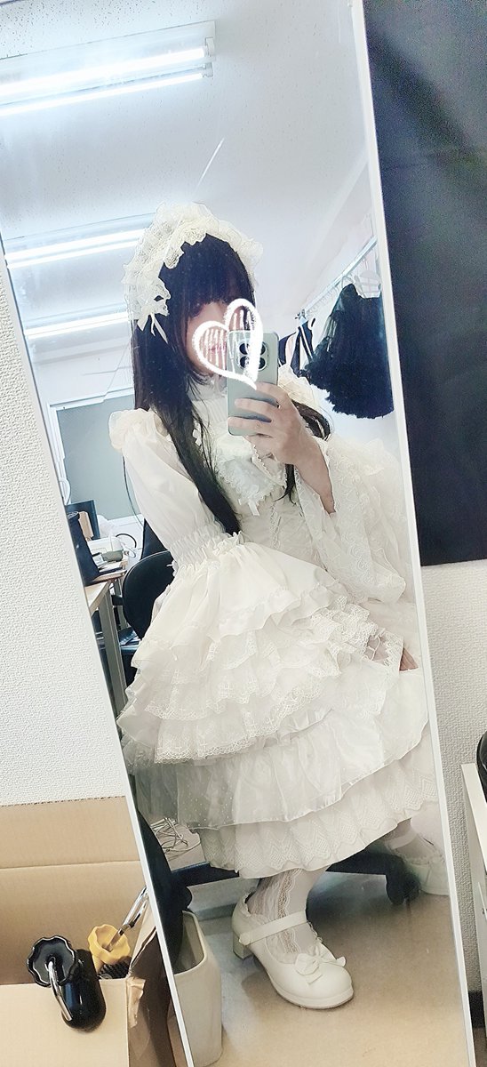 pinkycloset_jp's tweet photo. こちら本日のお仕事着となります🤗 https://t.co/WI934FxTeI