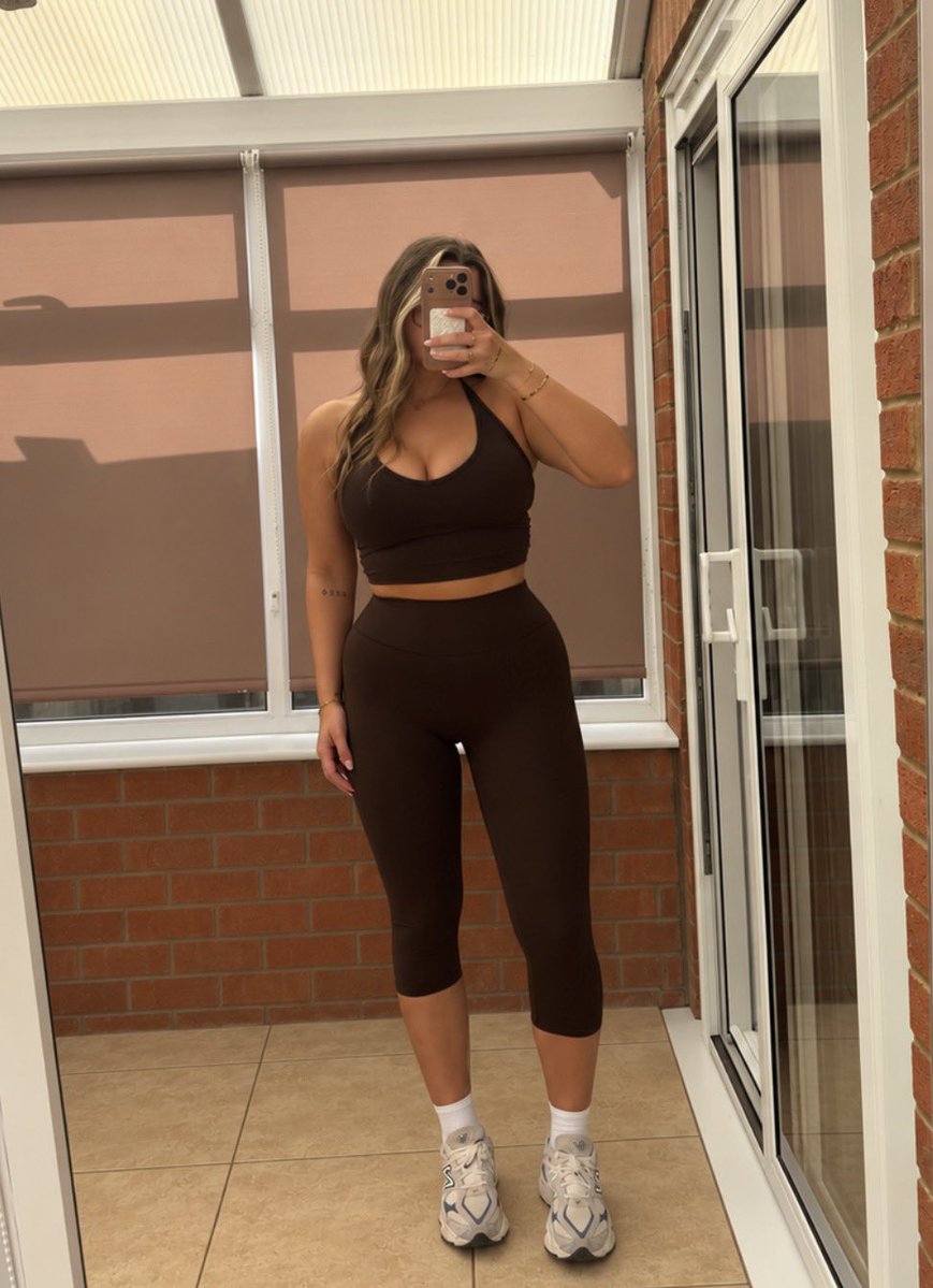 queenroxyyy1_'s tweet photo. I want to rinse your wallet dry🤎🤎🤎

Findom paypig cashpig cashcow cuck whalesub humanatm https://t.co/sGNOqiZRzh