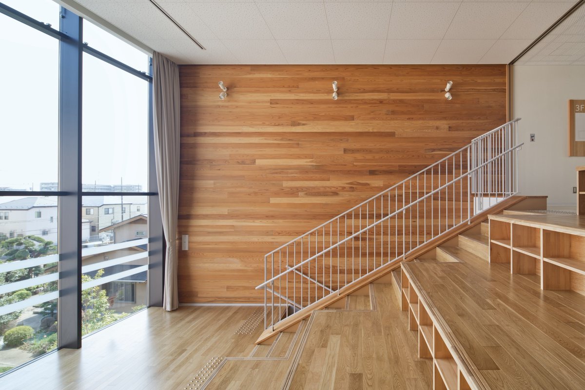 JapanArchitects's tweet photo. 【Japan-Architects Mag】楠山設計･相坂研介設計アトリエによる「八千代市立 みどりが丘第二小学校」レポート
将来の人口動態を鑑みて解体も視野に入れながら、ここに通う児童には大切な思い出の場になってもらえるよう、様々な配慮や工夫を凝らしたプロジェクト
https://t.co/z4QOhiUARw https://t.co/qPXy0XI8HY