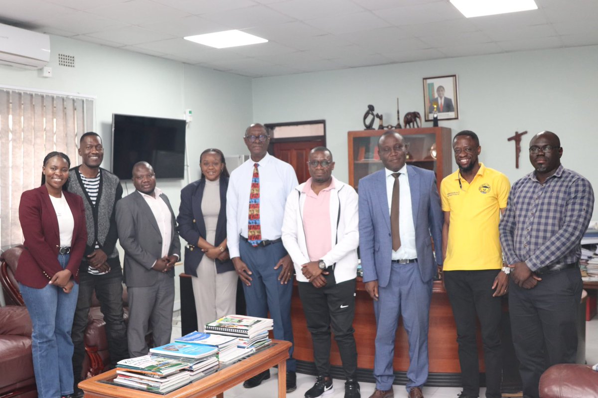 yournapsa's tweet photo. NAPSA STRENGTHENS SOCIAL SECURITY REPORTING

In an ongoing effort to strengthen understanding and foster accurate, impactful reporting on on social security, NAPSA recently held an interactive workshop with Western Province media practitioners that took place in Mongu. https://t.co/b33Y77TQZV