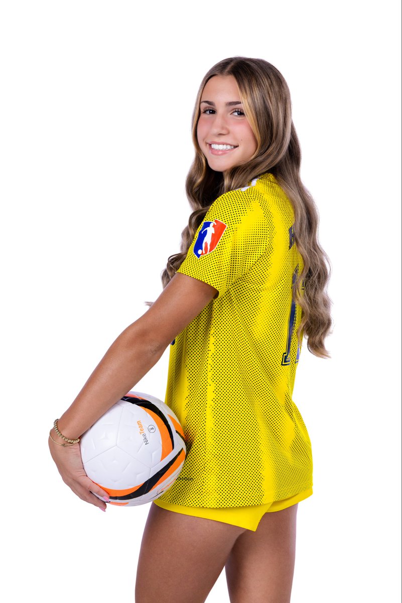 avaslater_12's tweet photo. Media Day 2026! 📸 https://t.co/5riK8xZ64o