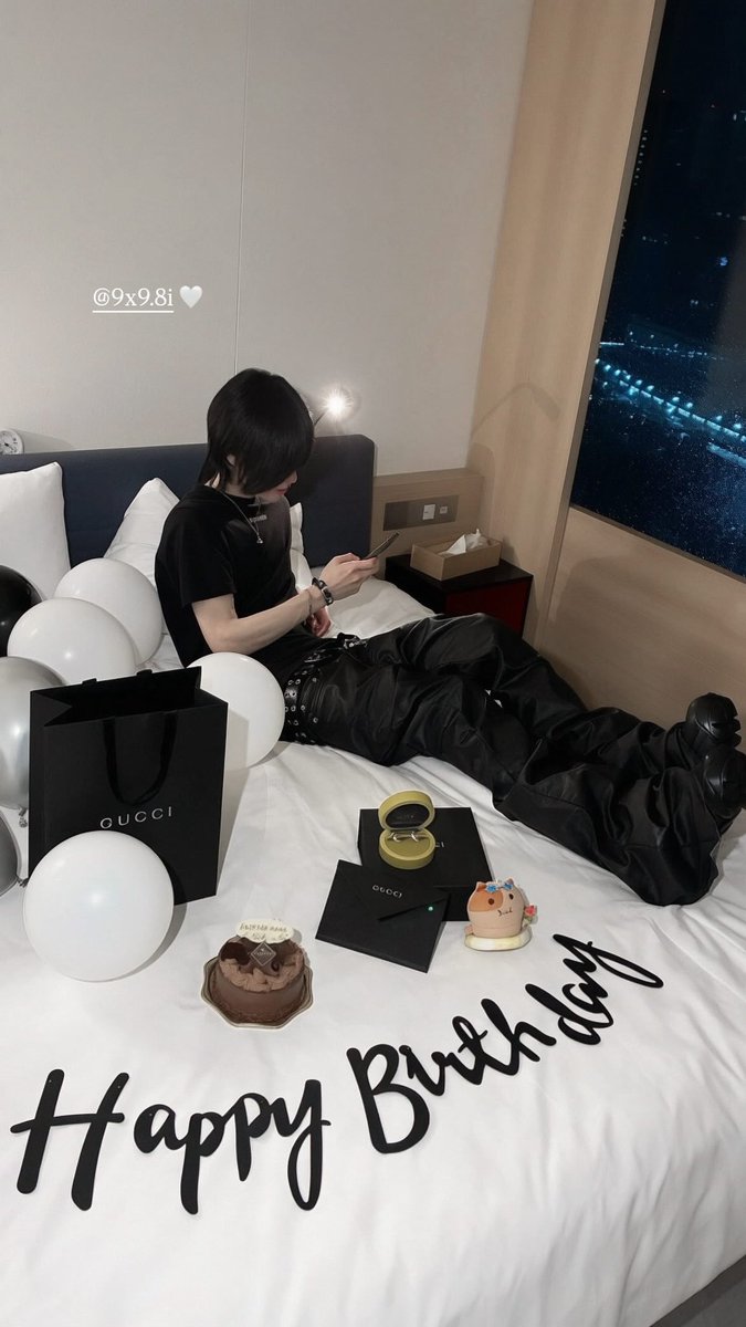 _tq4x's tweet photo. お誕生日おめでとう♥ https://t.co/3uukyhh6Ab