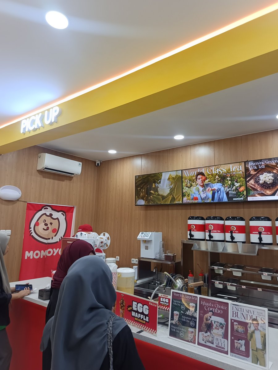 AMsyaiful's tweet photo. Saking panasnya, sehari sampai dua kali 🥵 https://t.co/TAjsarxWeV