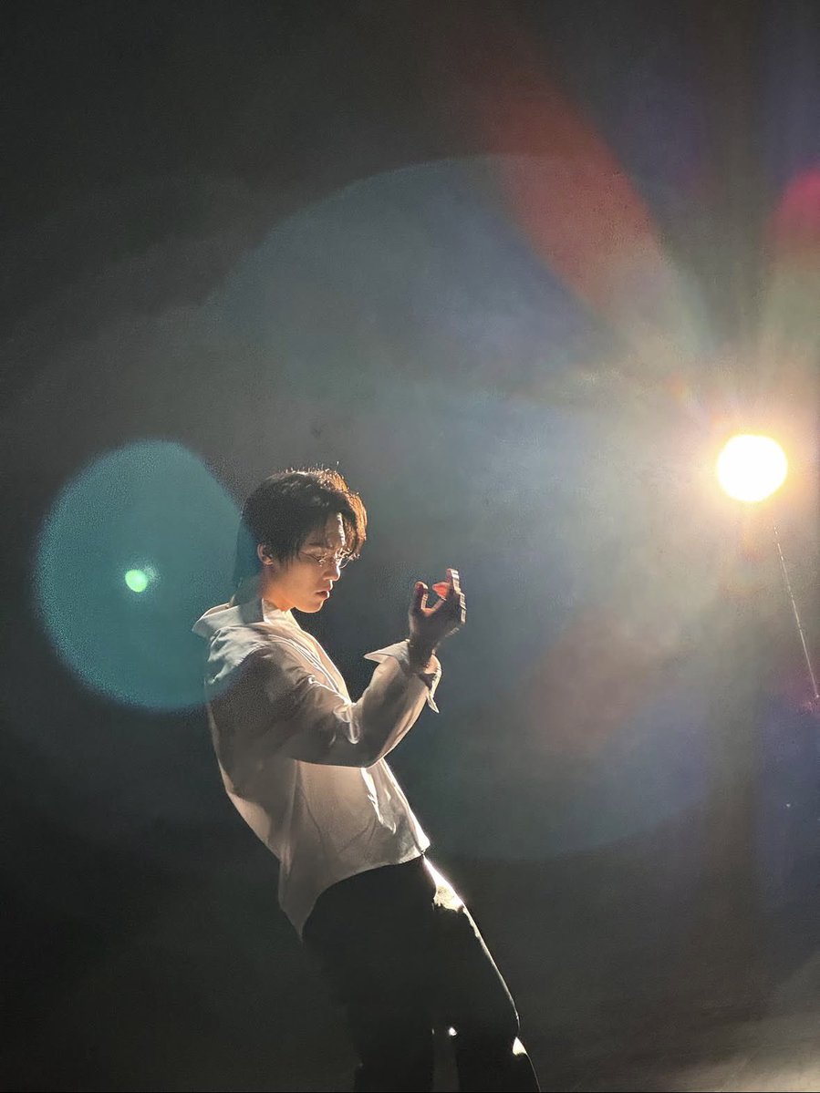 letsdin__'s tweet photo. 아아 내 딴따라……. https://t.co/vSuh14eDmR