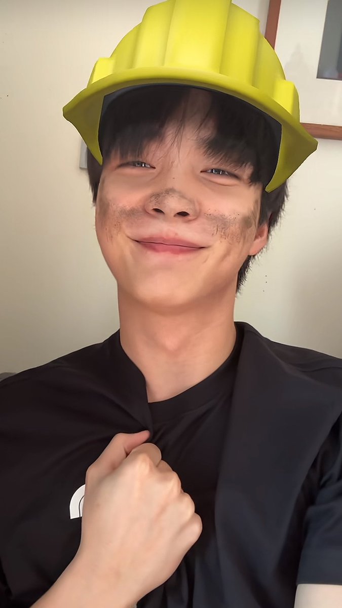 MakoonC's tweet photo. ลองวางคู่กันดูเฉย ๆ 🫠

#ngernnn #golfpasatron https://t.co/oXdfoh0Qm6
