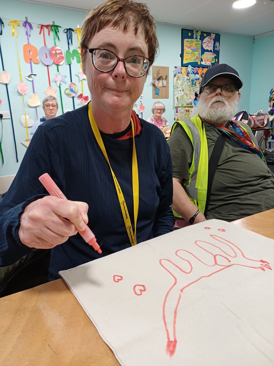 SpiralWaveRadio's tweet photo. Lovely use of fabric pens from Lawna on a tote bag ✨️💕
#LearningDisabilities #spiralsussex #learning #LearningDisabilityAwareness #Inclusion #DisabilityInclusion #DayService #Learnthroughart #Fabricpens https://t.co/CDF43NJIsY