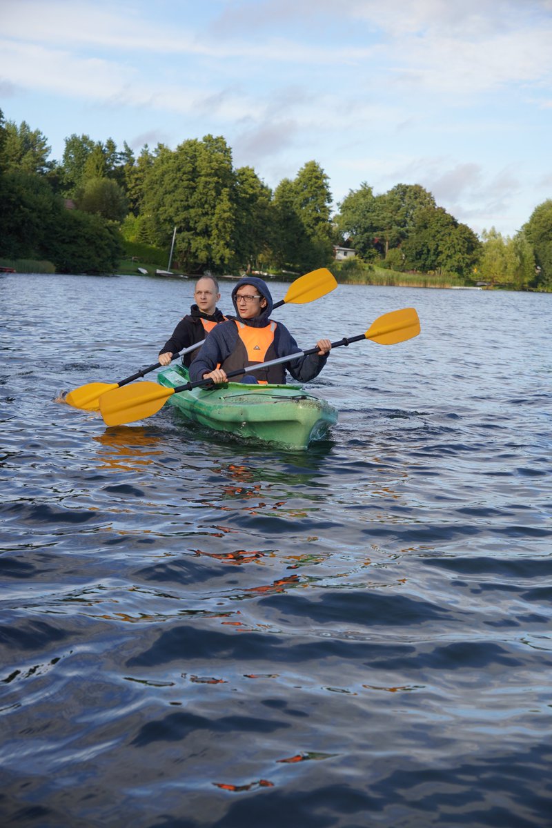 profilsoftware's tweet photo. Cross-team integration works best outside the office, sometimes in a forest 🌲

Last weekend: Zawiaty, kayaking, ping pong, mushroom picking, and a survival field game (archery, Dakota fire, bushcraft), finished off with bread baked over the fire.

Thanks to everyone who joined! https://t.co/3lRs1eC8P2