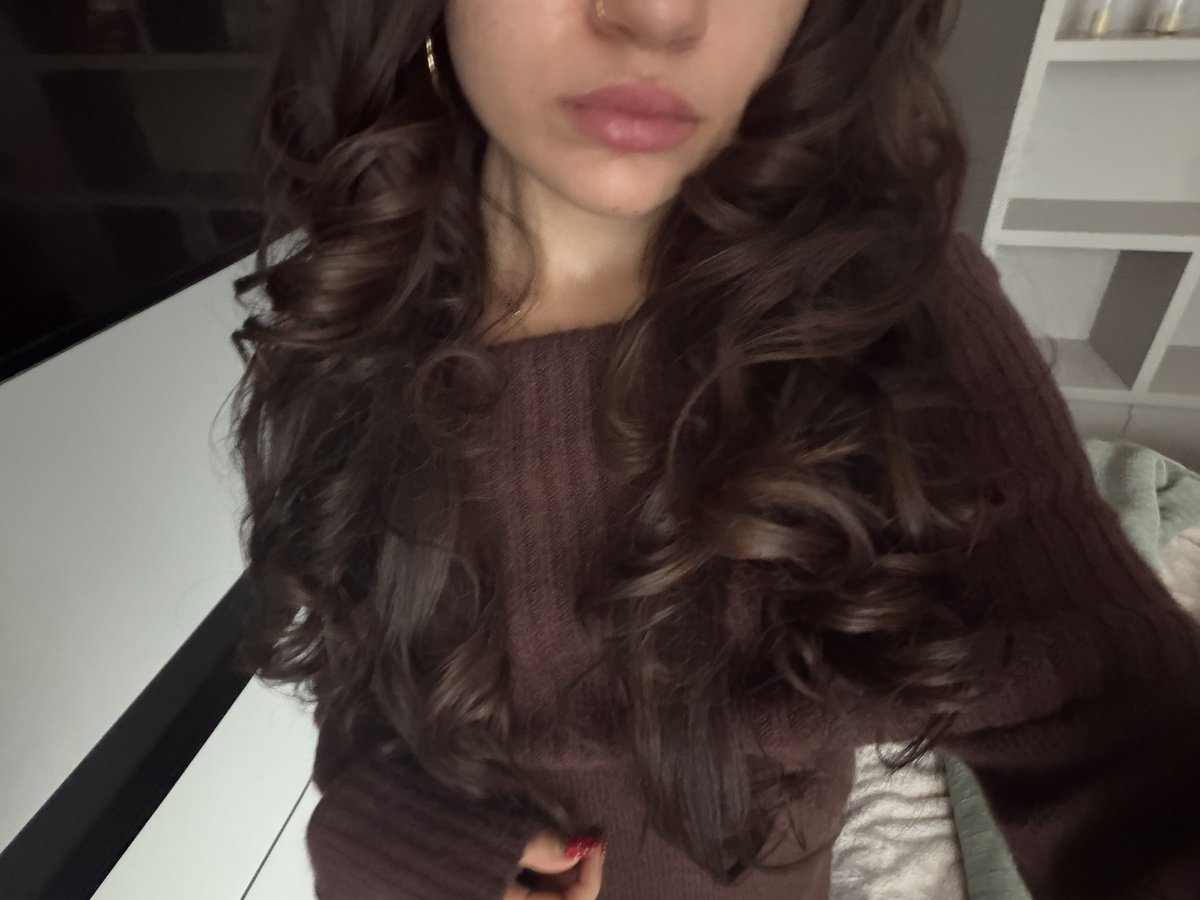 iszazelli's tweet photo. Deixando documentado meu cabelo hj https://t.co/Zb0Pzt9b16