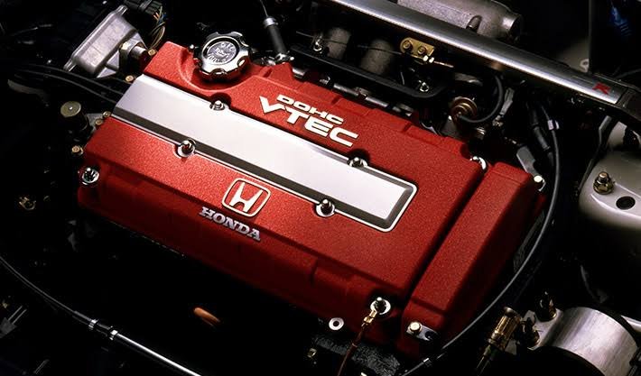 zunda_to_kuruma's tweet photo. 【3大 排気音だけで見なくても分かりやすいエンジン】

「B16A」

「RB26DETT」

あと1つは？ https://t.co/ixibZUcKod