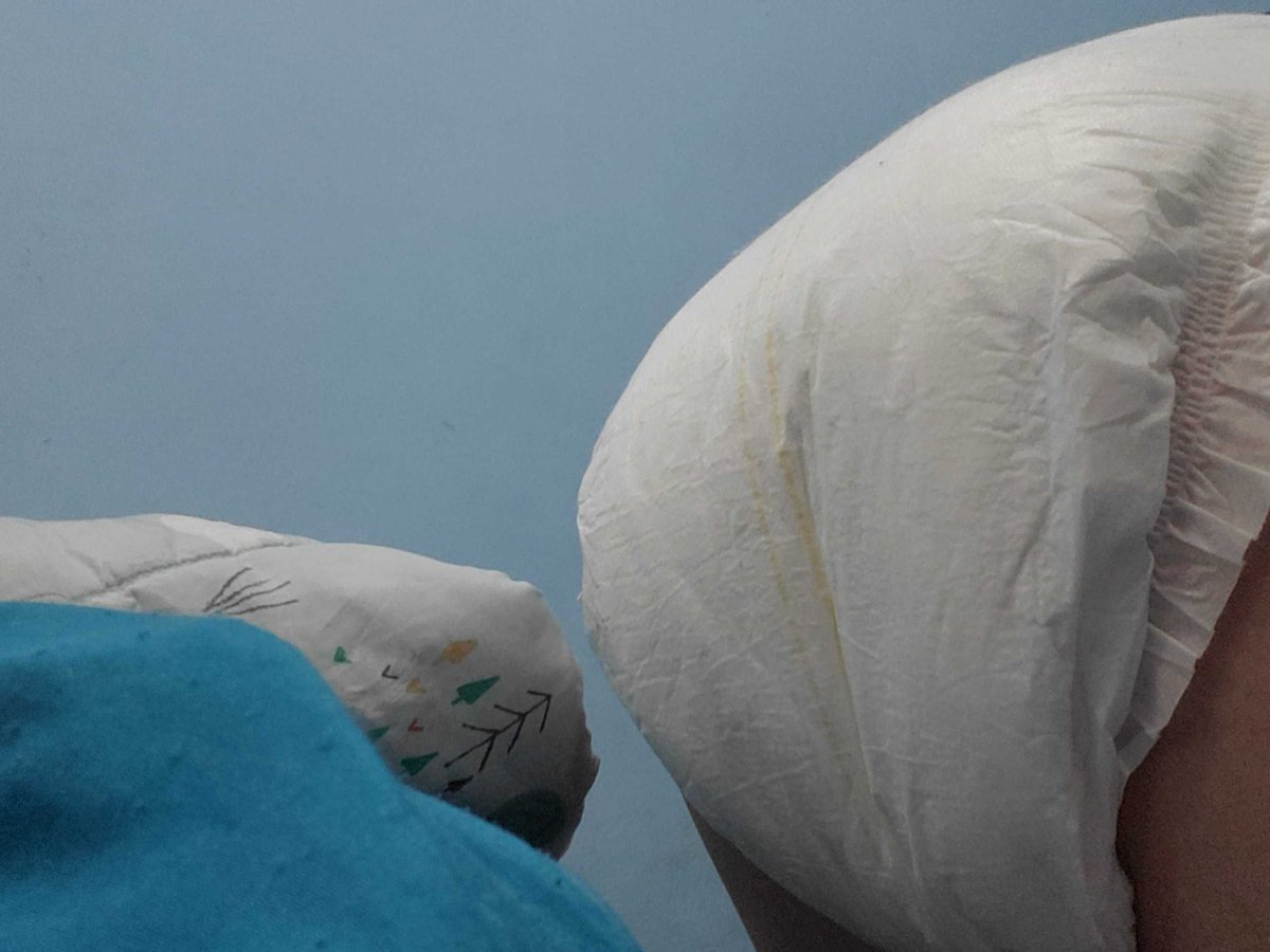 Clemmy769's tweet photo. The last ones.. foh now.. :3c #abdl #fembaby #diaperboy #fulldiaper https://t.co/o9O4PNywW0