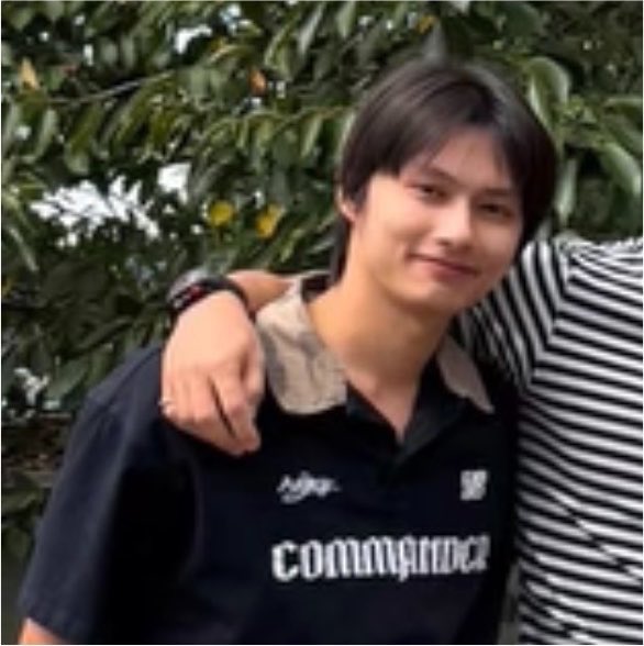 YasmeenOne's tweet photo. FINALLY WE SEE JUN AFTER SO LONG😭😭😭😭 https://t.co/bncY1aNT4p