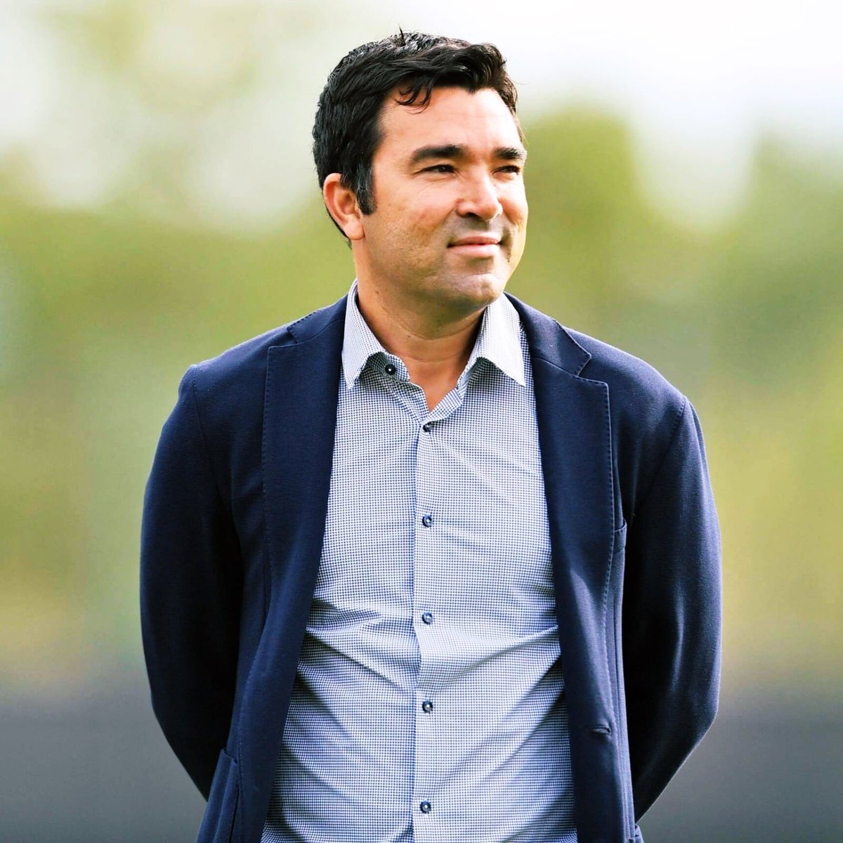 FabrizioRomano's tweet photo. 🚨 Barça director Deco: “We're very grateful to Rashford, but Anthony Gordon brings more of what the coach is looking for”, told RAC1. https://t.co/cMYuP9eq10