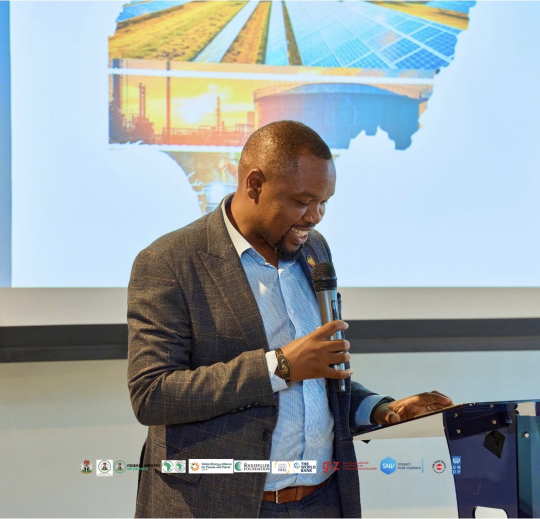 NGElectricHub's tweet photo. The M300 Clean Cooking Working Group kicked off with goodwill remarks from key stakeholders, including Adedayo Olowoniyi (Compact Delivery Monitoring Unit, M300), Engr. Raphael Chindah (Ministry of Petroleum Resources – Clean Cooking Initiative), Dr. Asmau Jibril (Department of Climate Change, Federal Ministry of Environment), Dr. Chuka Ikejiaku (Federal Ministry of Livestock Development), Dr. Geoffrey Omedo (UNDP Nigeria), Chimereze Nwosu (Nigeria Energy Support Programme), Engr. Anita Ringia (Ministry of Energy, Tanzania) and Olamide Fagbuji (Special Assistant to the President on Climate Technology and Operations). 

Anchored by Gwladys Boukpessi, discussions highlighted clean cooking as a critical component of Nigeria’s energy transition and the need to accelerate access for underserved communities. 

Speakers called for stronger coordination across government, development partners and the private sector, alongside innovative financing, practical implementation and a scalable national framework to deliver measurable progress under Mission 300.