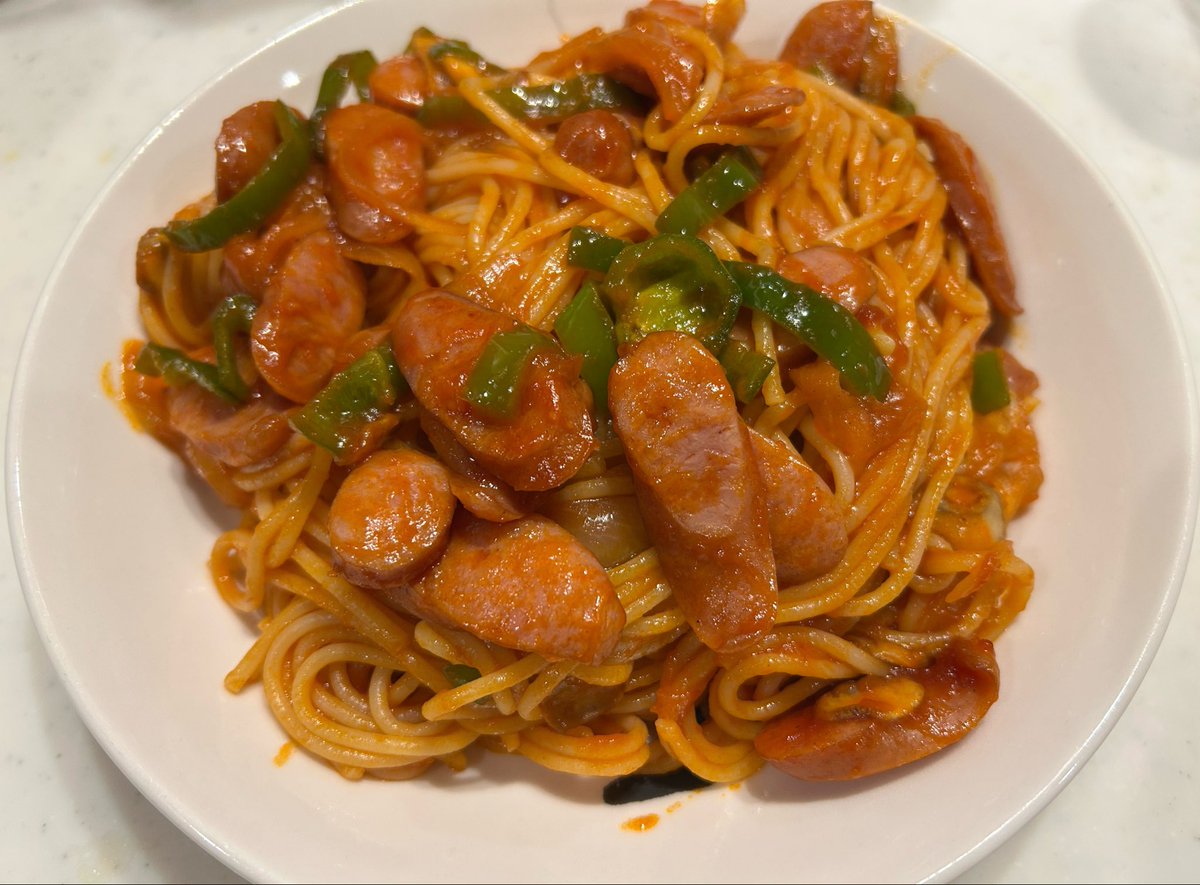 zessyo3's tweet photo. 粉チーズをかけていただきます🍝 https://t.co/iFVW4KPV96